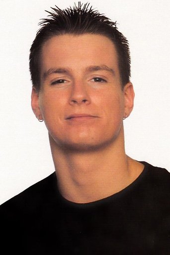 Portrait of Zach Gowen