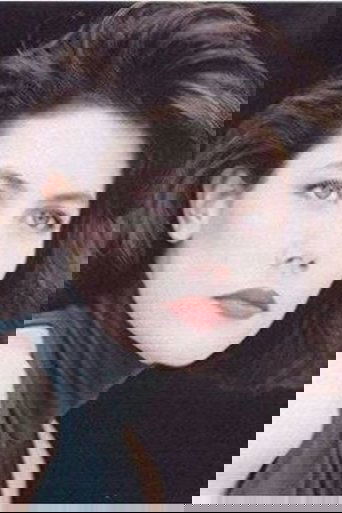 Portrait of Laura Linguiti