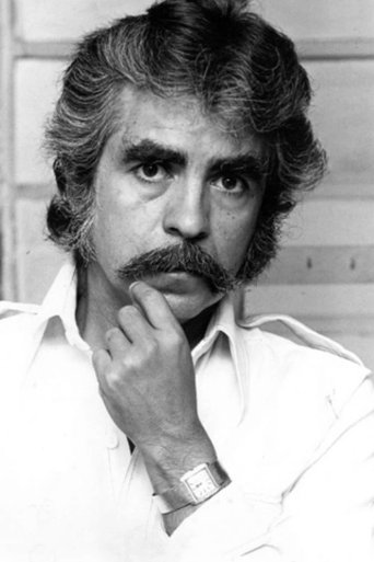 Portrait of Raúl Araiza