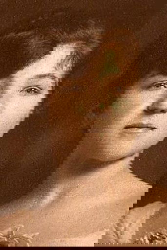 Portrait of Inés Murray