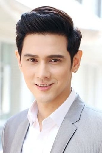 Portrait of Nateethep Bunnag