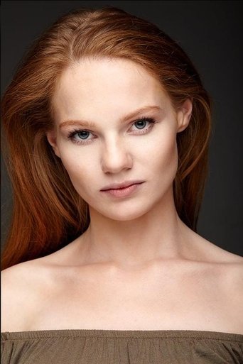 Portrait of Miranda Bloom