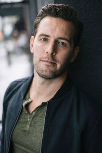 Portrait of Ian Ronningen