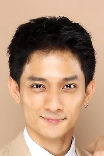 Portrait of Chakapan Chan-O