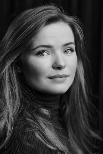 Portrait of Alicia Eriksson