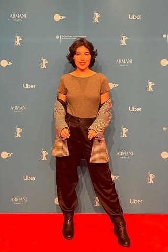 Portrait of Tícia Ferraz