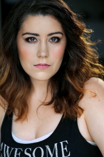 Portrait of Alyse Dionne