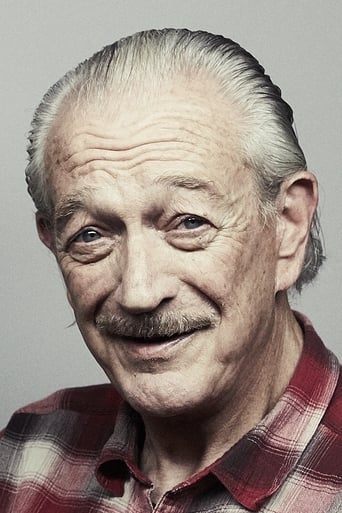 Portrait of Charlie Musselwhite