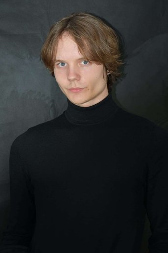Portrait of Elliot Laurent