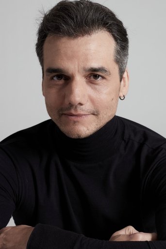Portrait of Wagner Moura