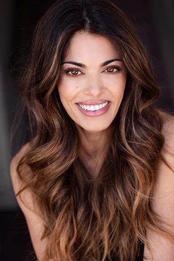 Portrait of Lindsay Hartley