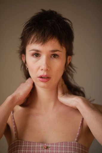 Portrait of Lola Daniel