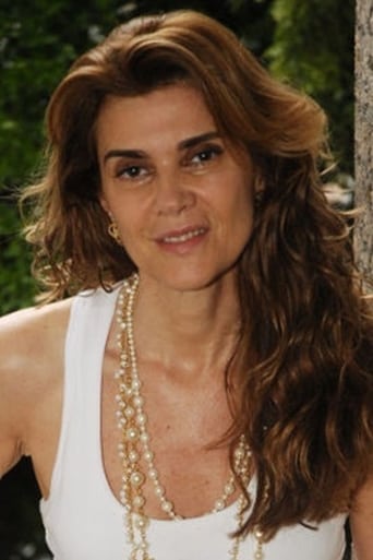 Portrait of Mônica Torres