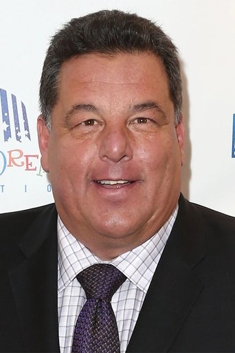 Portrait of Steve Schirripa