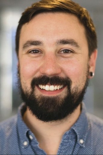 Portrait of Aaron Arntz