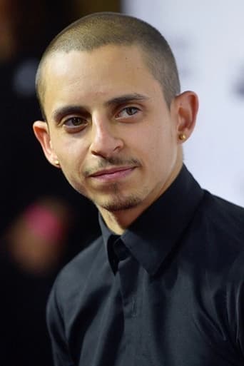 Portrait of Moisés Arias