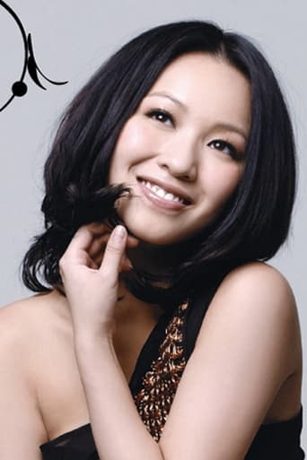 Portrait of Stephanie Cheng