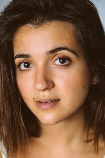Portrait of Roxana Samadi