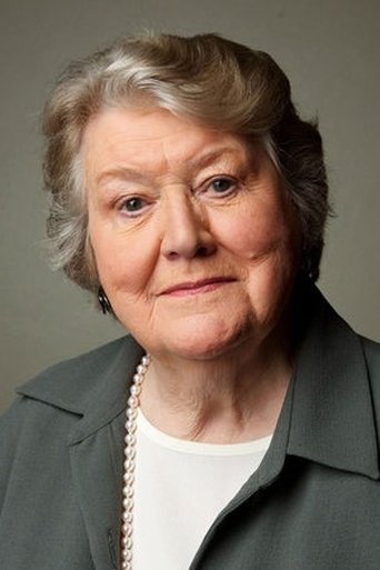 Portrait of Patricia Routledge