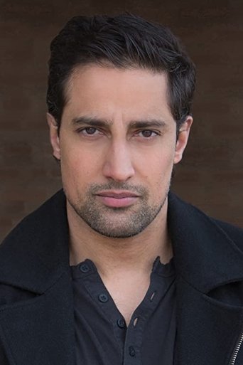 Portrait of Steve Dhillon