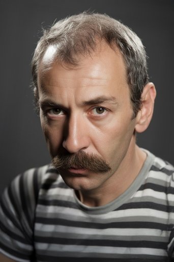 Portrait of Macit Flordun