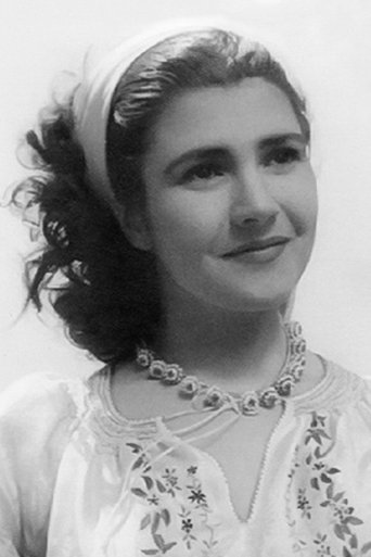Portrait of Laura Alves