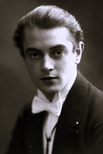 Portrait of Einar Hanson
