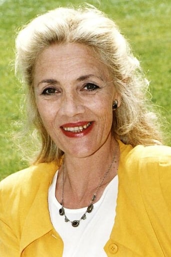Portrait of Shirley Stelfox