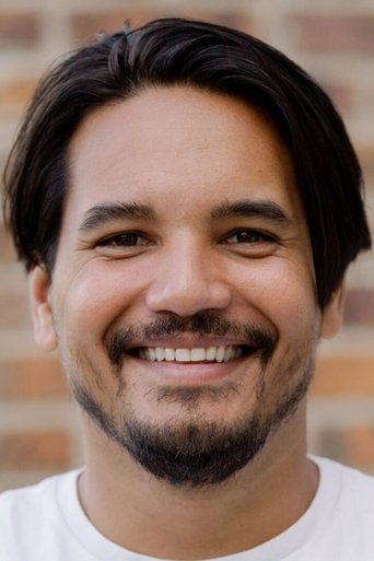 Portrait of Alexandre Nguyen