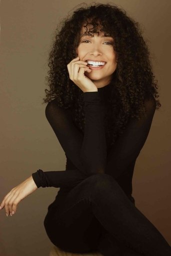 Portrait of Raiza Noah