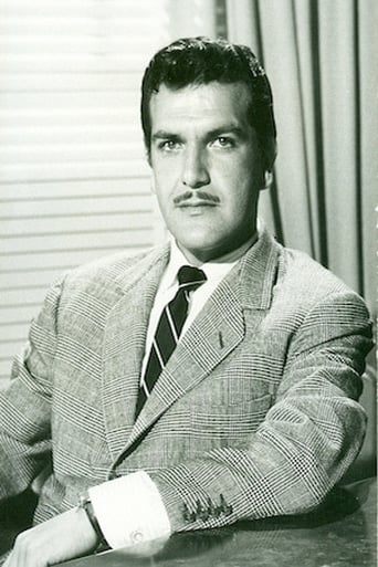 Portrait of Raúl Meraz
