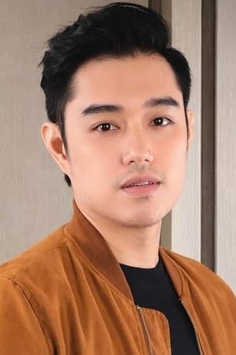 Portrait of RJ Buena