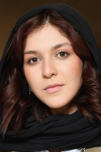 Portrait of Sarvin Zabetian