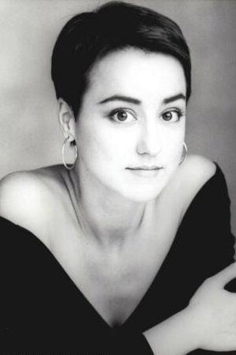 Portrait of Yvonne Suhor