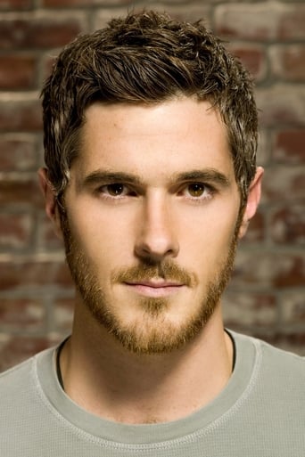 Portrait of Dave Annable