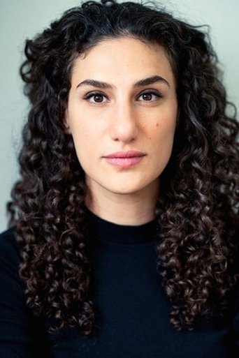 Portrait of Selin Kavak