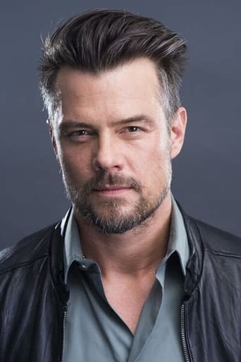 Portrait of Josh Duhamel