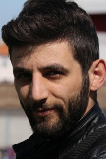 Portrait of Ali Araz