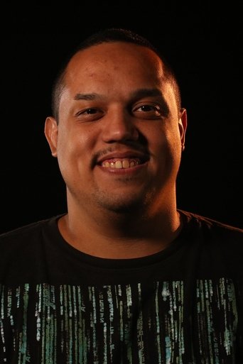 Portrait of Raphael Mendes