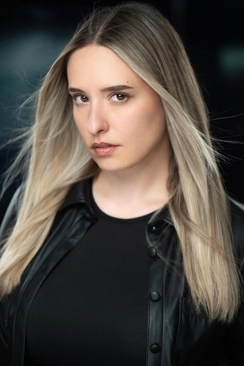 Portrait of Hannah Klamann