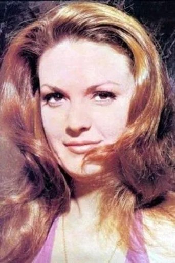 Portrait of Elaine Cristina