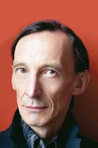 Portrait of Julian Richings