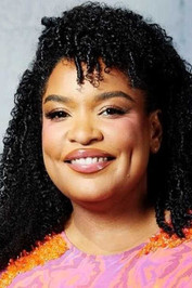 Portrait of Kelly Massol