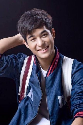 Portrait of Pakpoom Juanchainat
