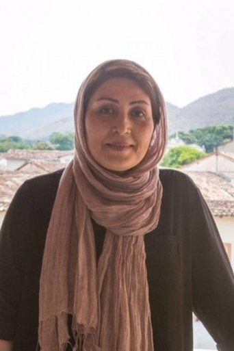 Portrait of Maryam Kashkoolinia