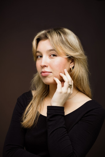 Portrait of Caroline LeVans