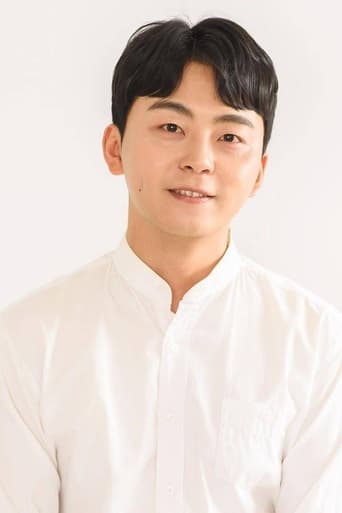 Portrait of Lee Won-jin