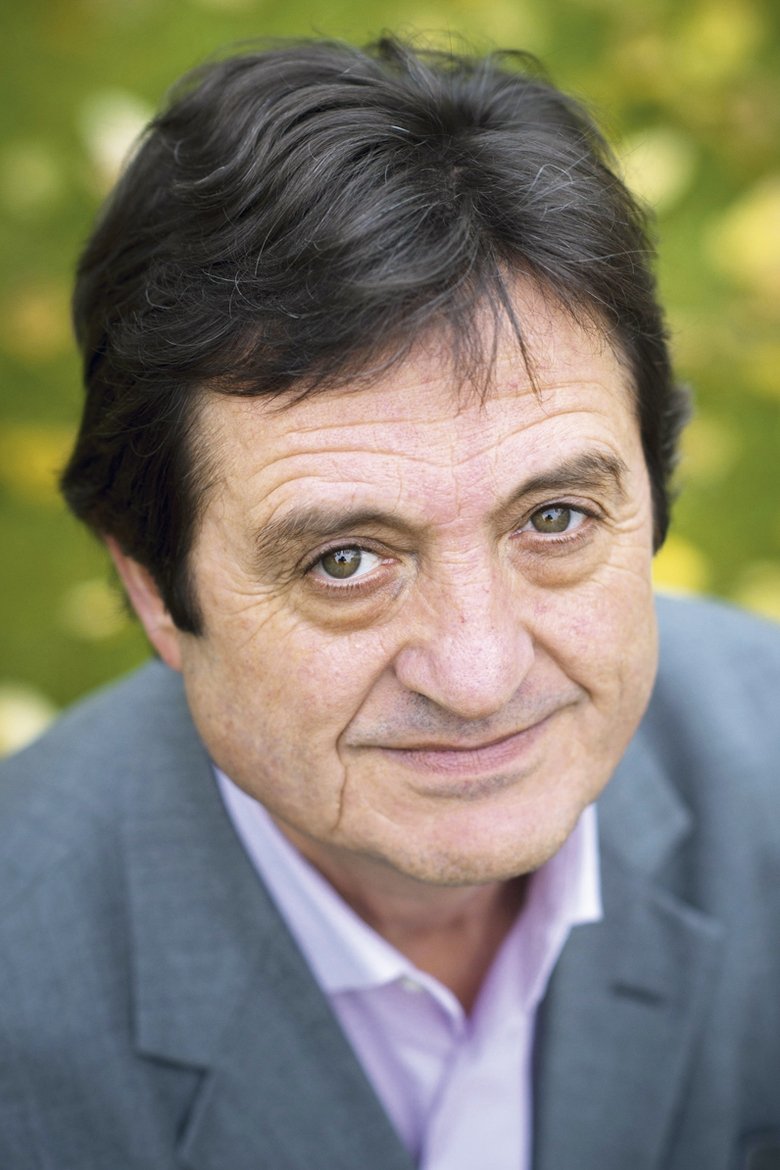 Portrait of Gilles Poux