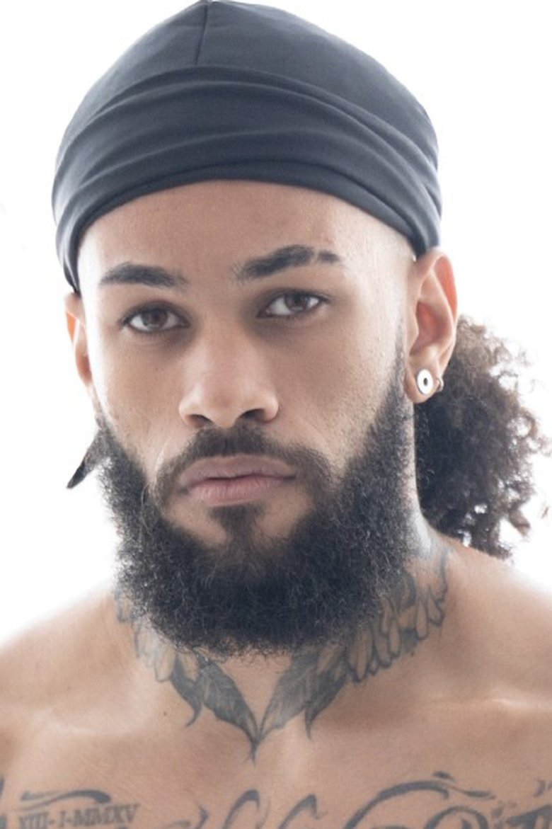 Portrait of Andy Rodrigues