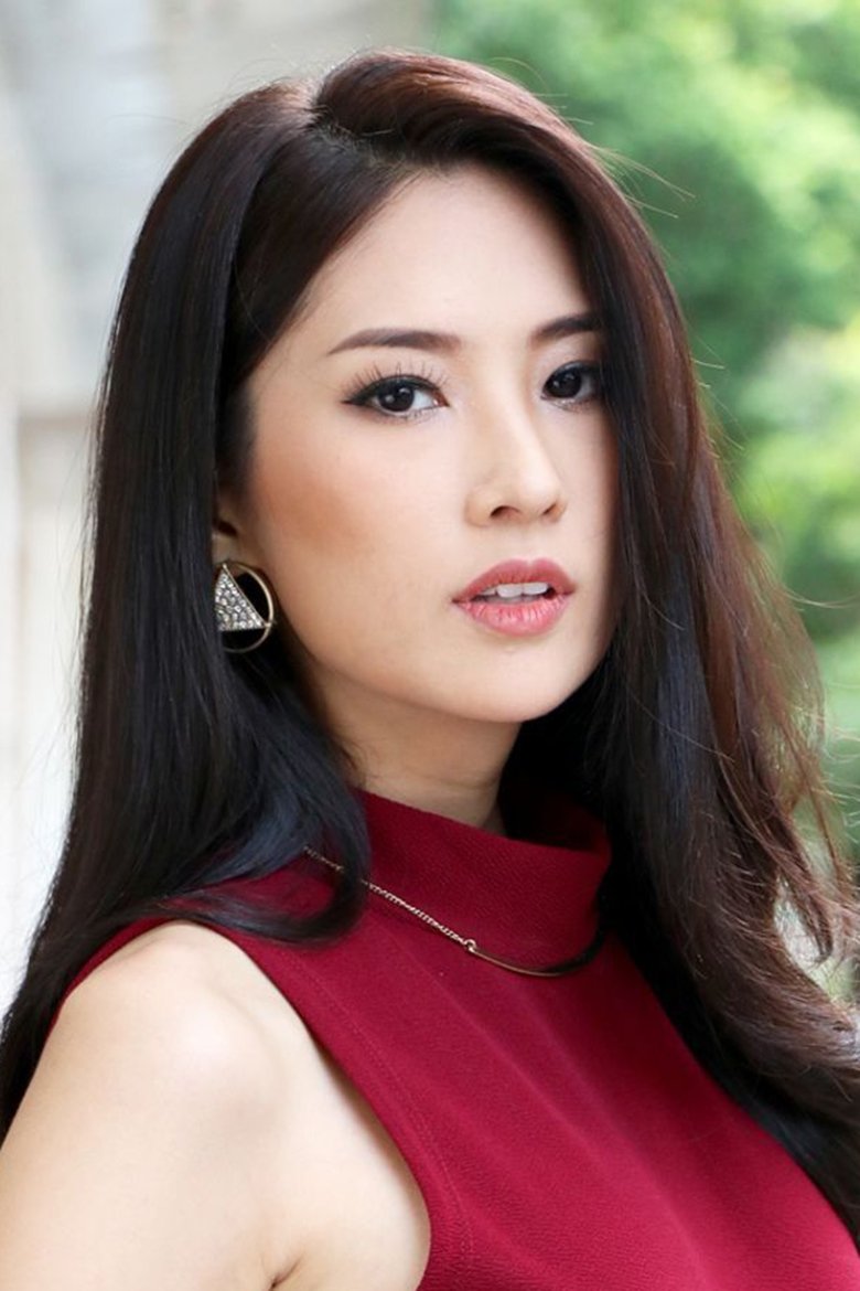 Portrait of Sirin Kohkiat
